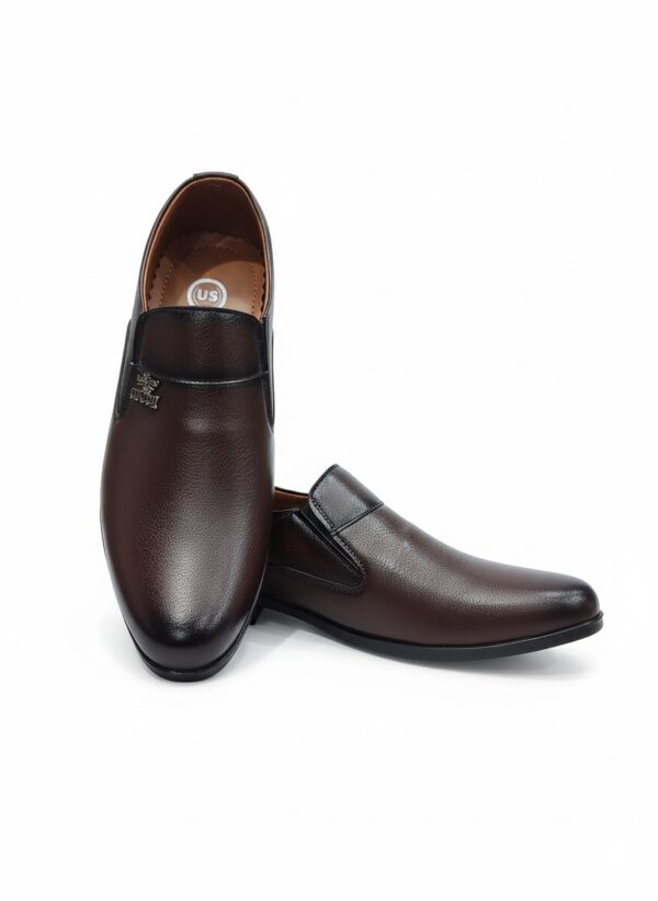 Men's Classic Brown Formal Loafers with Bee Emblem - Image 3